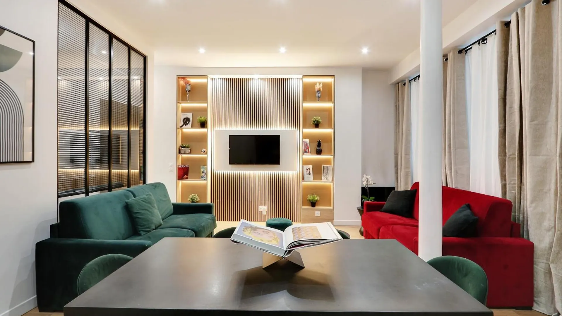 Off Majesti Apartments In Montmartre - Rue Pierre Fontaine Παρίσι